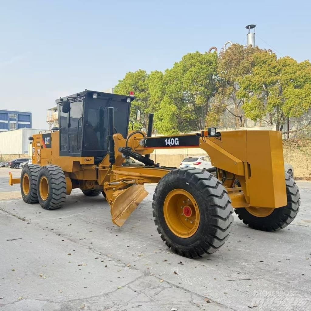 CAT 140G Graders