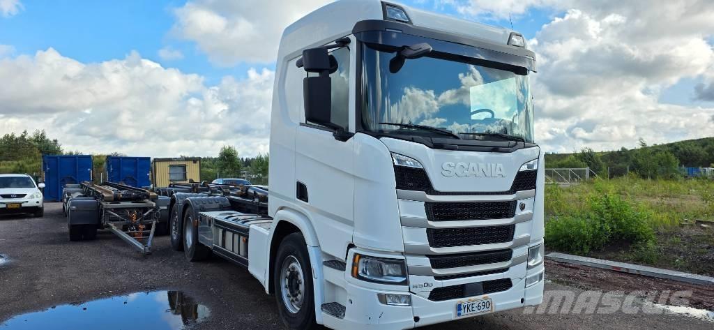 Scania R 500 Vrachtwagen met containersysteem