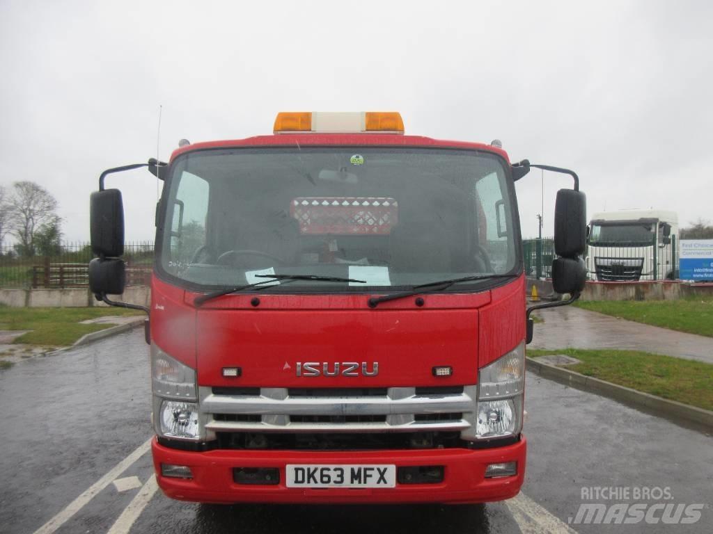 Isuzu N 75.190 Vrachtwagen met vlakke laadvloer en lier