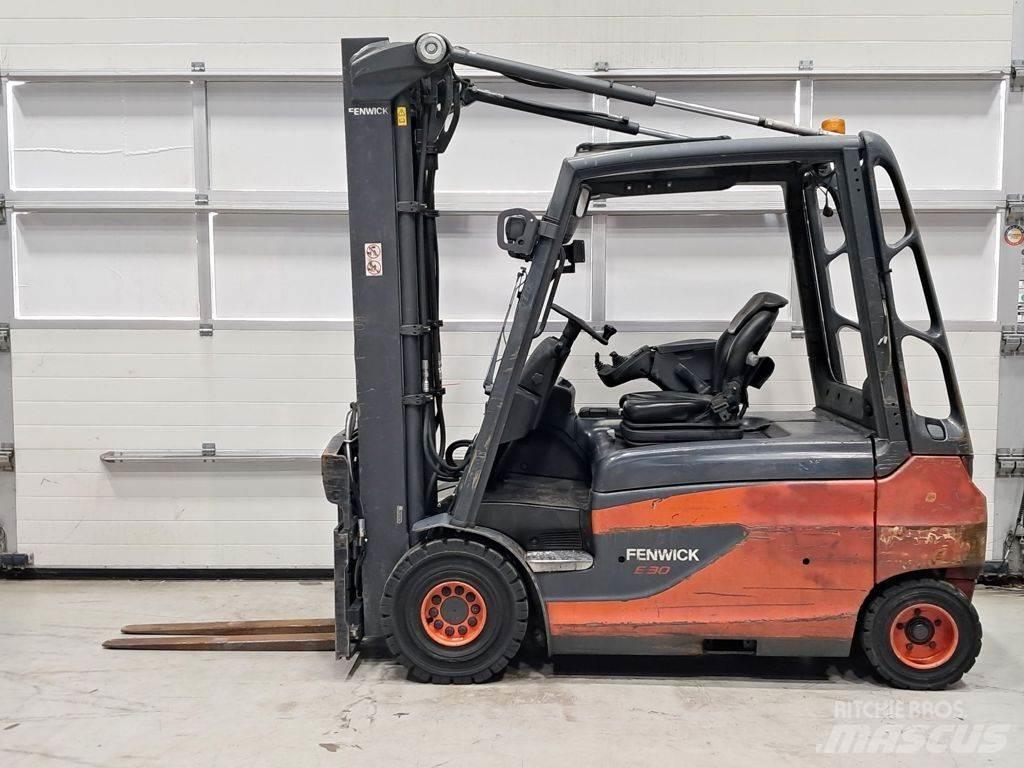 Linde E30L-01 Elektrische heftrucks