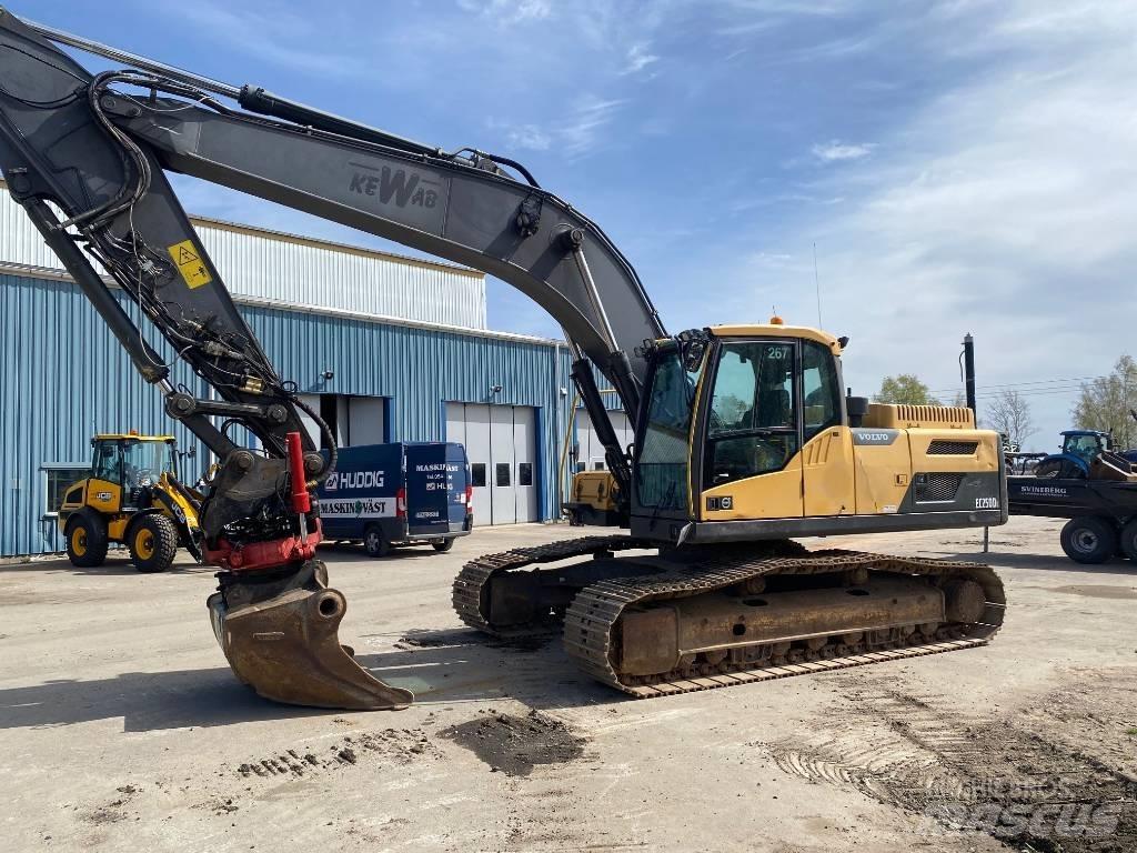 Volvo EC 250 D L Rupsgraafmachines