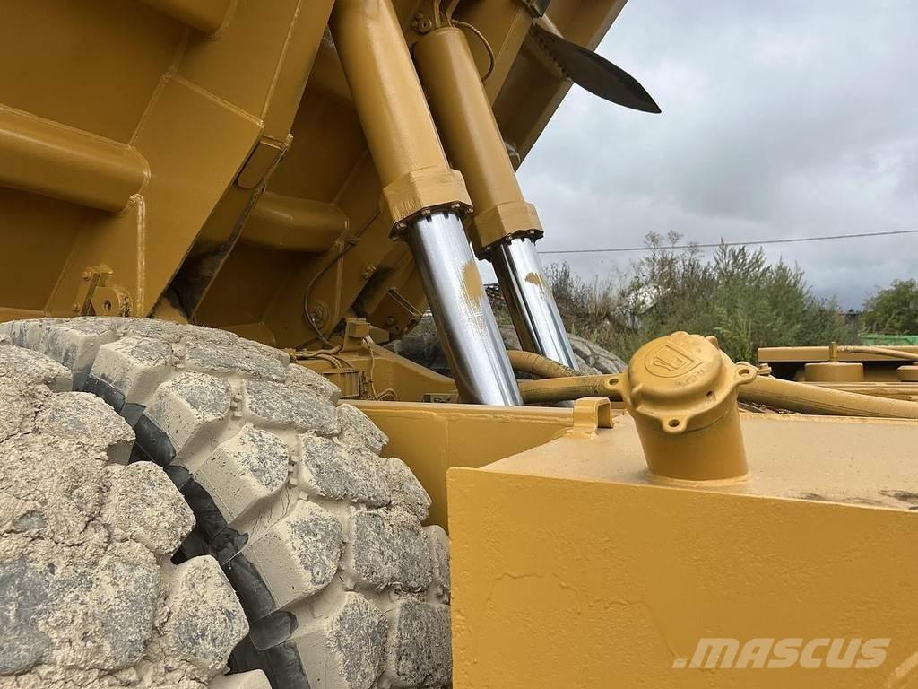 CAT 769D Mini Dumpers