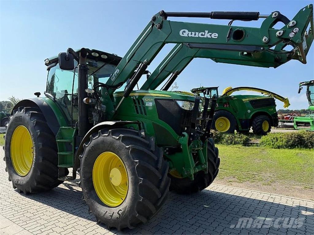 John Deere 6210R Tractoren