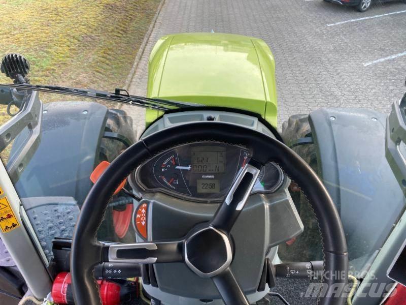 CLAAS AXION 830 Tractoren