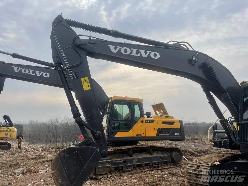 Volvo EC 210 D Rupsgraafmachines