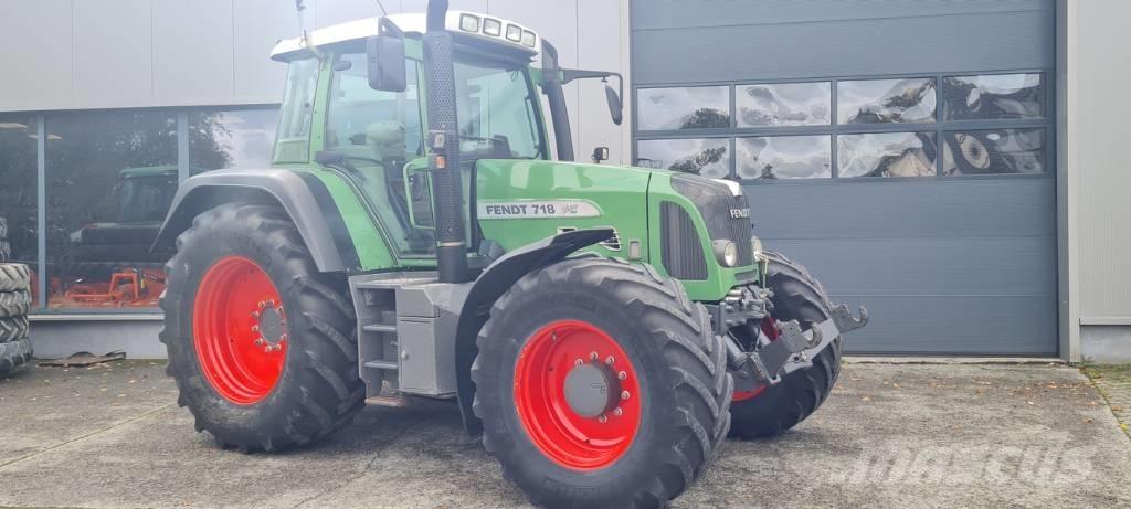 Fendt 718 Vario TMS Tractoren