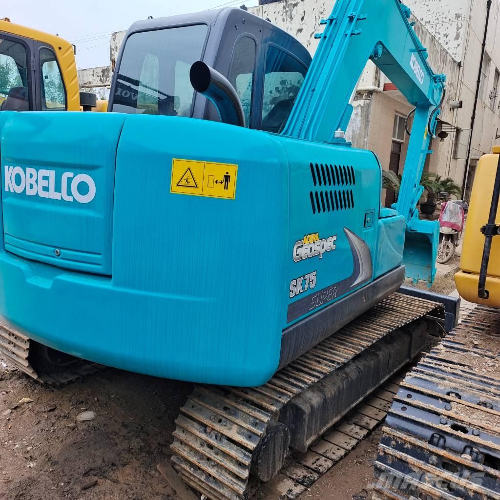 Kobelco SK 75 CSR Rupsgraafmachines