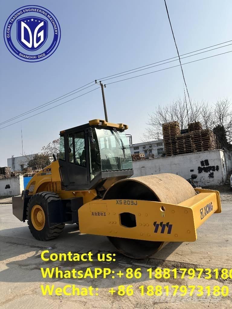 XCMG XS 203 J Trilrolwalsen