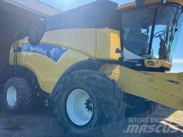 New Holland CX 8060 Maaidorsmachines