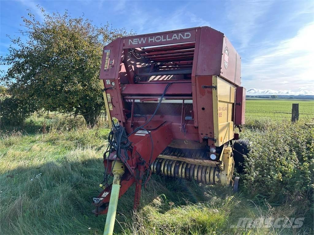 New Holland 865 Ronde-balenpersen