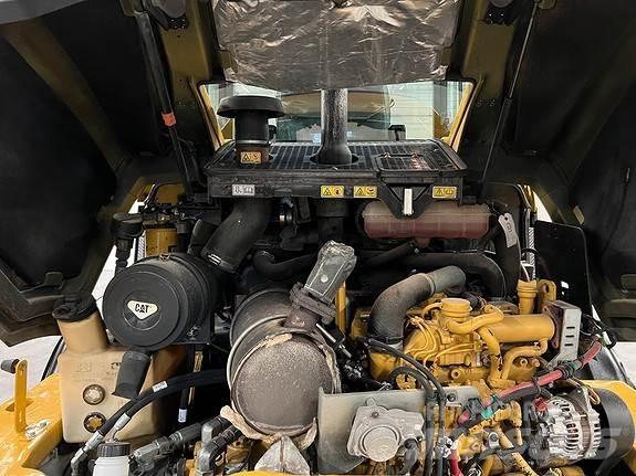 CAT 908M Wielladers