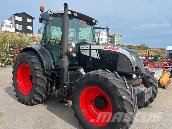 CLAAS 640 ARION Tractoren