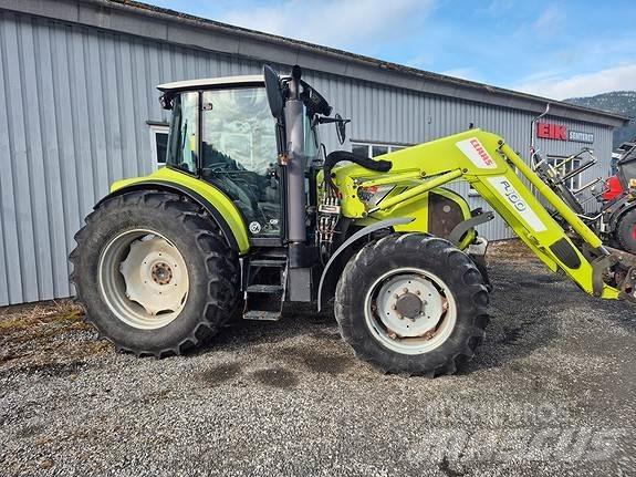 CLAAS 8690 Tractoren