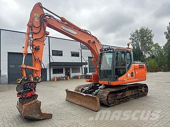 Doosan DX140LC Rupsgraafmachines