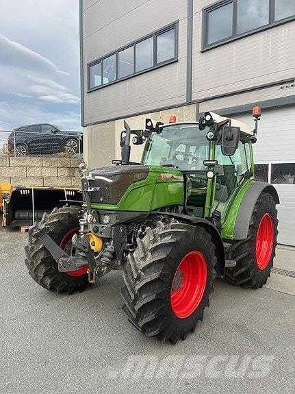 Fendt 211 Tractoren