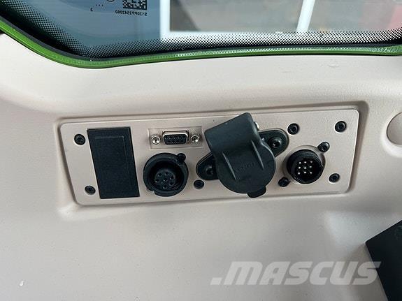 Fendt 211 Profi+ Tractoren