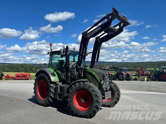 Fendt 516 Vario Tractoren