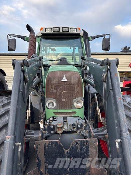 Fendt 716 Vario Tractoren