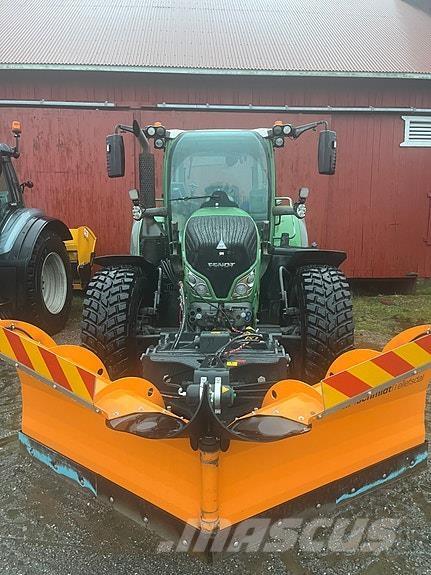Fendt 724 Tractoren
