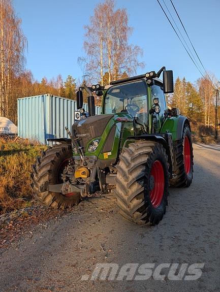 Fendt 724 profi+ Tractoren