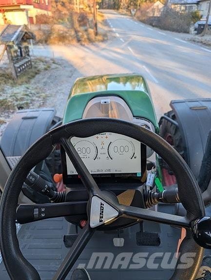 Fendt 724 profi+ Tractoren