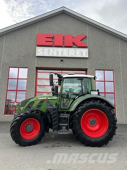 Fendt 724 VARIO Tractoren
