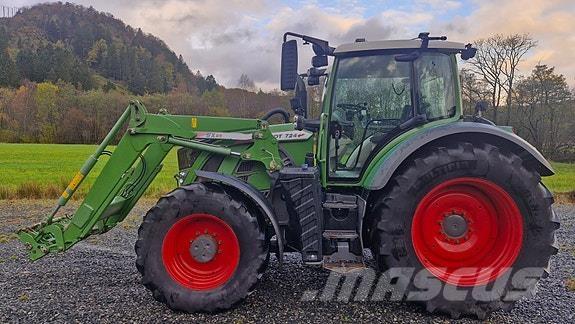 Fendt 724 Vario Tractoren