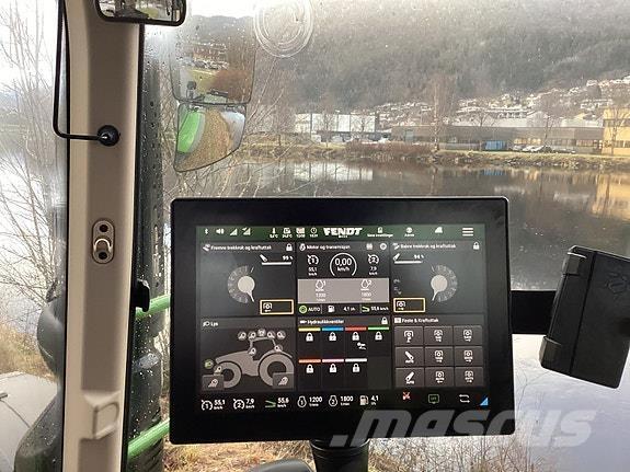 Fendt 724 VARIO Tractoren