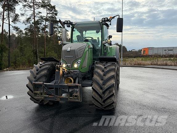 Fendt 724S4 Tractoren