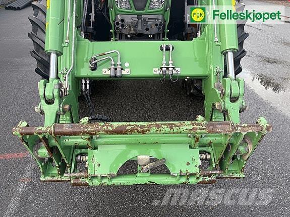 Fendt 724S4 Profi+ Tractoren