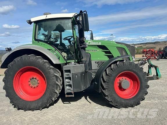 Fendt 828 Vario Tractoren