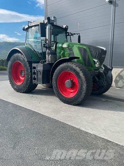 Fendt 828 Vario Tractoren