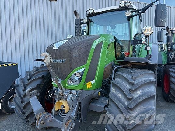 Fendt 828 Vario Tractoren