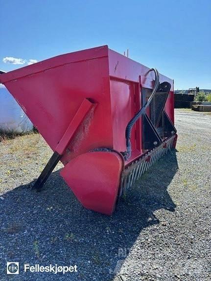 Globus 1600 Zand- en zoutstrooimachines