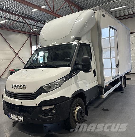 Iveco DAILY 70C18 Bakwagens met gesloten opbouw