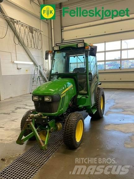 John Deere 2032R Tractoren