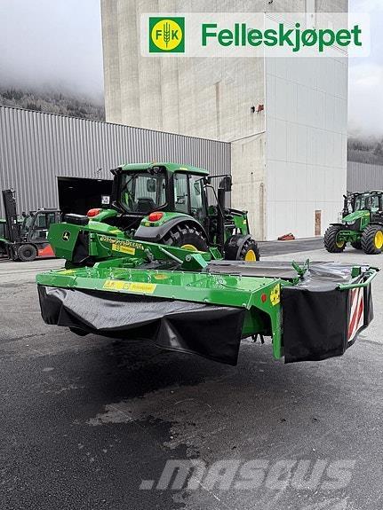John Deere 328A Overige hooi- en voedergewasmachines