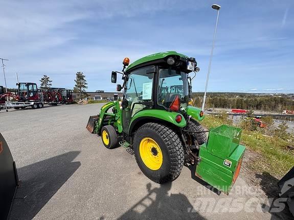 John Deere 3720 Tractoren