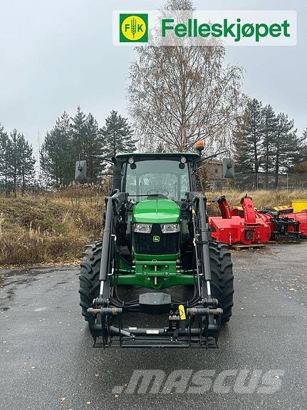 John Deere 5067E Tractoren