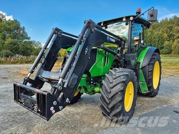John Deere 6110MC Tractoren