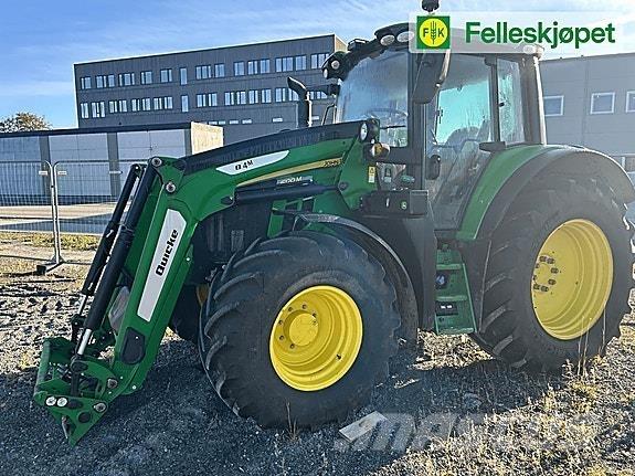 John Deere 6120M Tractoren