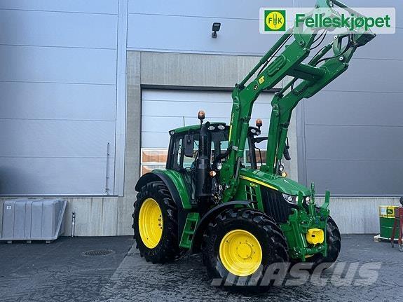 John Deere 6120M Tractoren