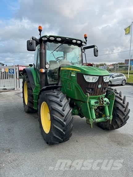 John Deere 6125R Tractoren