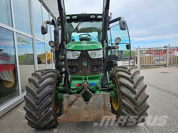 John Deere 6125R Tractoren