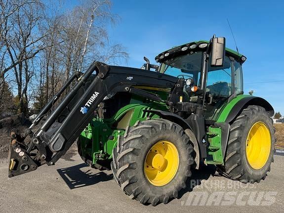John Deere 6130R Tractoren