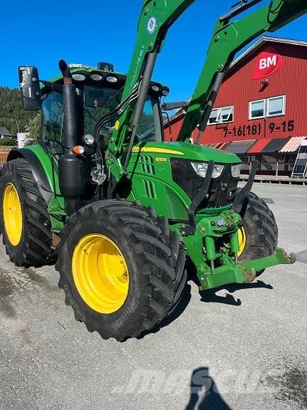 John Deere 6130R Tractoren