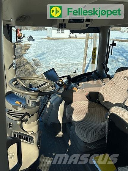 John Deere 6145R Tractoren