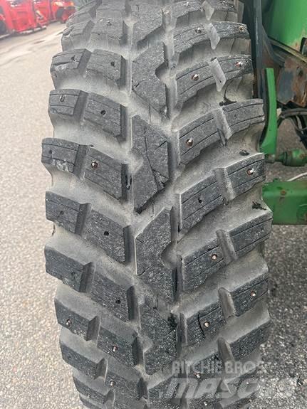 John Deere 6150R Tractoren