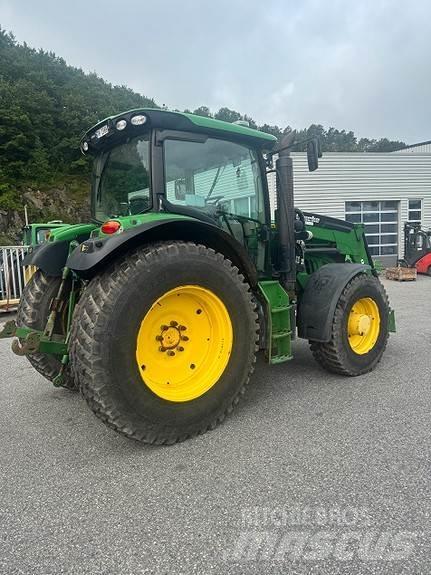 John Deere 6150R Tractoren