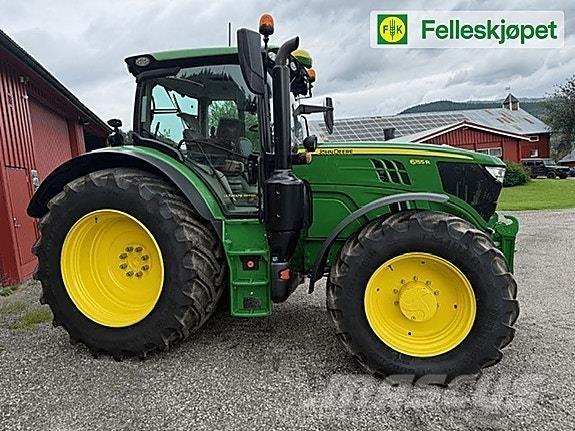 John Deere 6155R Tractoren